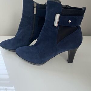Aquatalia Navy Blue Booties